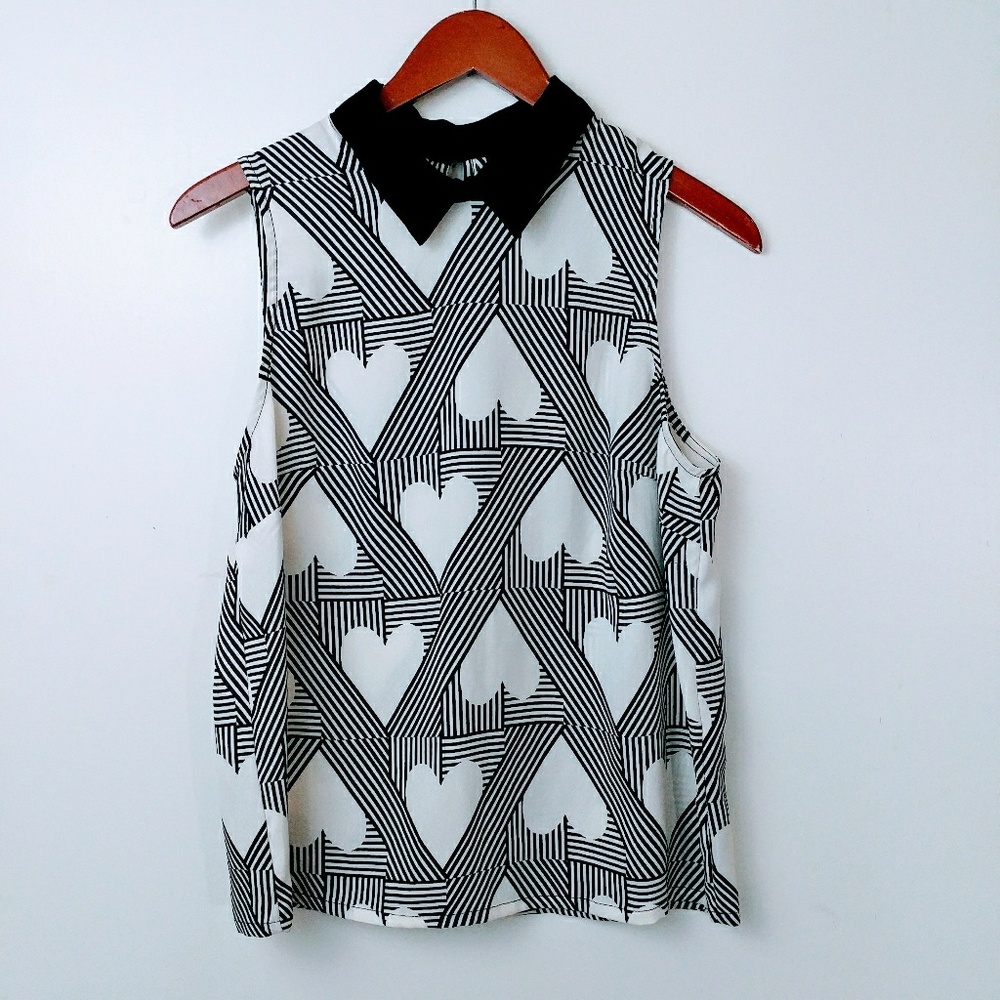Topshop Geometric Heart Sleeveless Top Sz: 8
